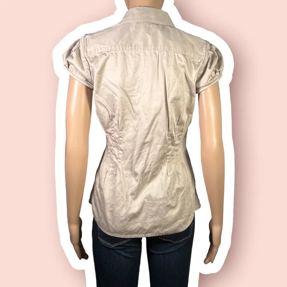 Banana Republic Tan Puff Sleeve Vneck Button Front Top Size 4 - 